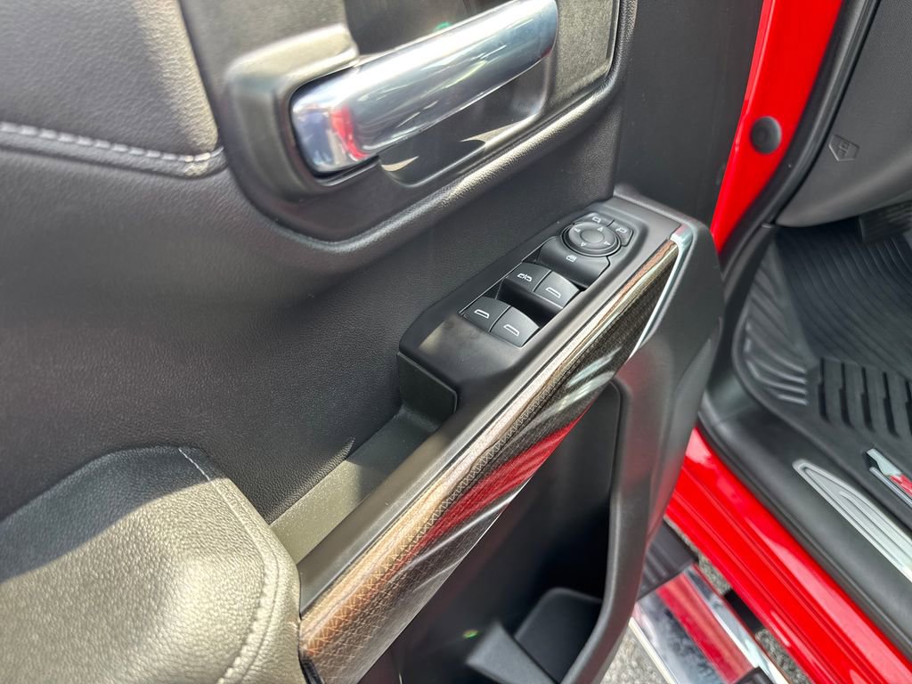 Used 2020 Chevrolet Silverado 1500 LT w/ All-Star Edition image 12