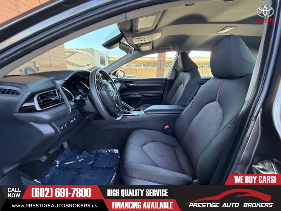 Used 2020 Toyota Camry LE image 17