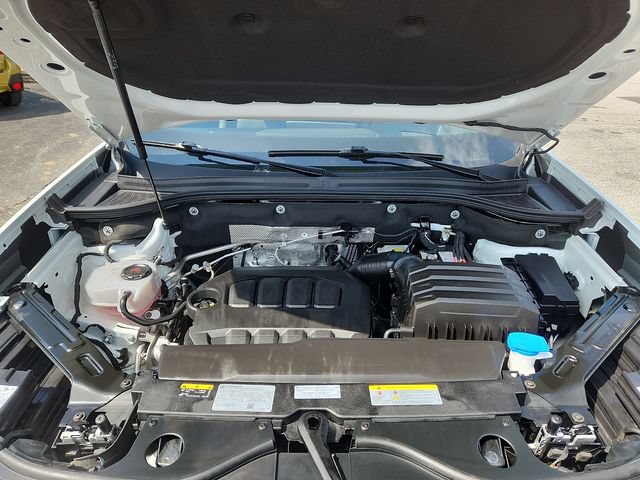 Used 2025 Volkswagen Atlas SEL AWD/4WD image 23