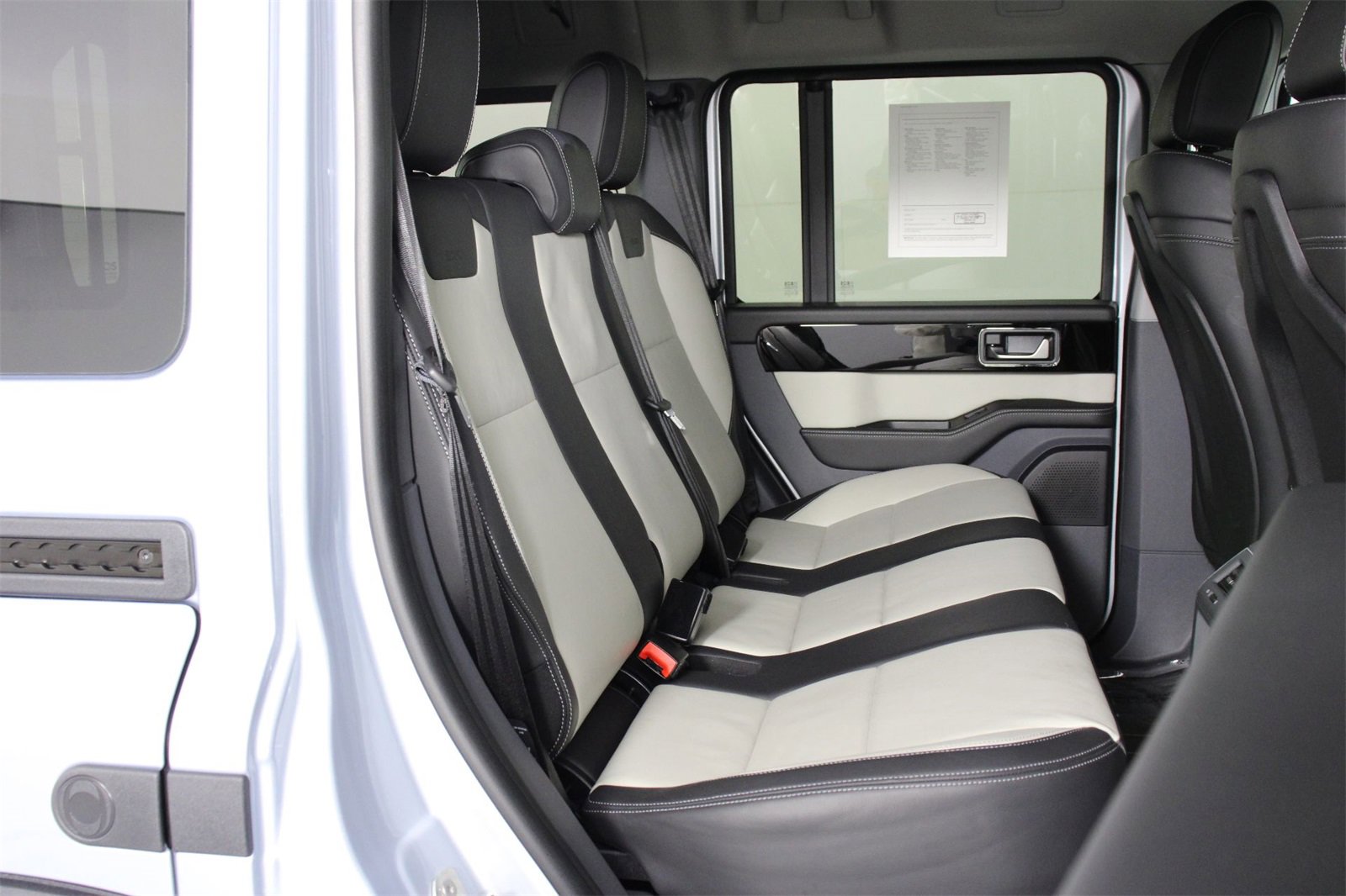 Used 2024 INEOS Grenadier Fieldmaster Edition image 32