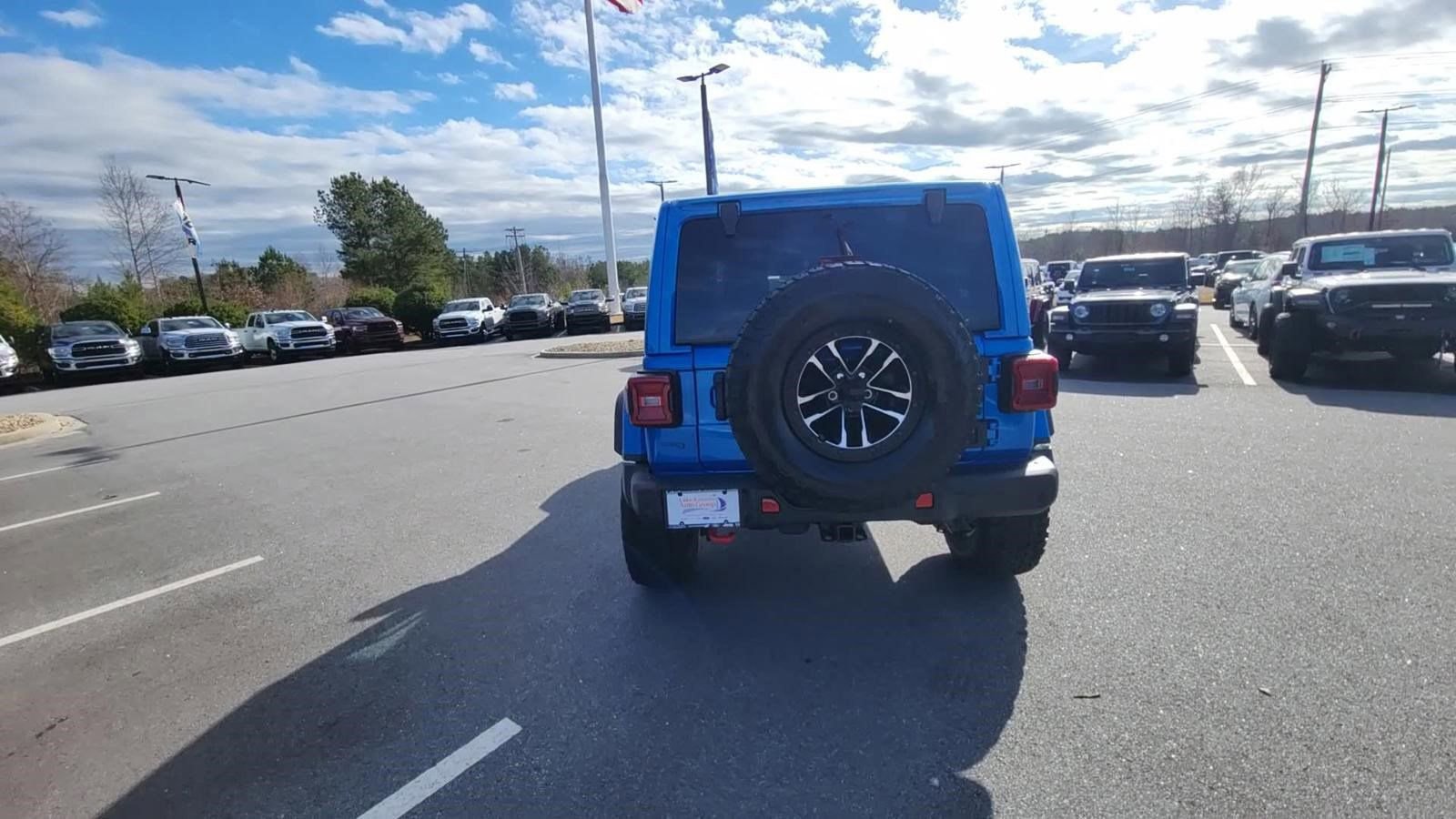 Used 2025 Jeep Wrangler Unlimited Rubicon image 8