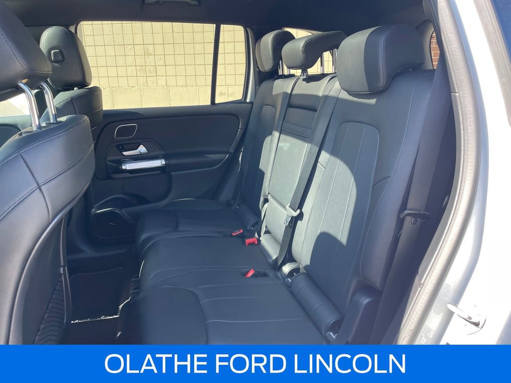 Used 2021 Mercedes-Benz GLB 250 4MATIC w/ Premium Package image 20