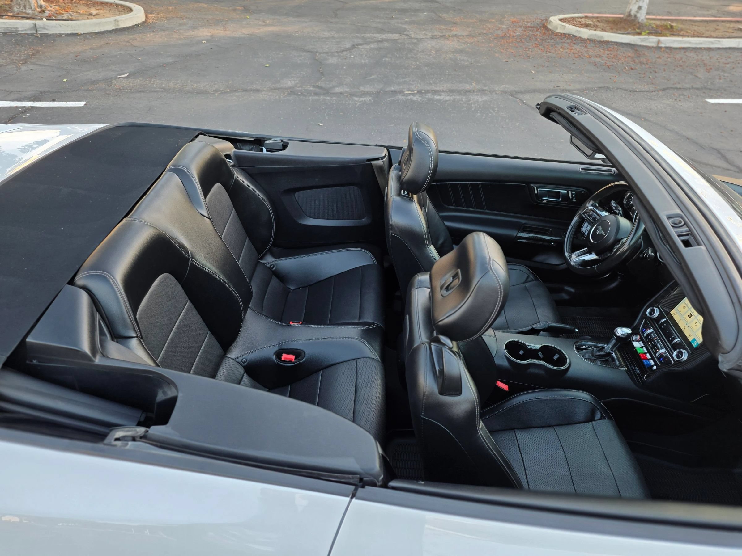 Used 2019 Ford Mustang GT Premium RWD image 15