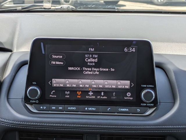 Used 2026 Nissan Rogue SV FWD image 19