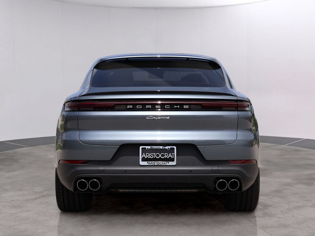 New 2026 Porsche Cayenne Coupe AWD/4WD image 7