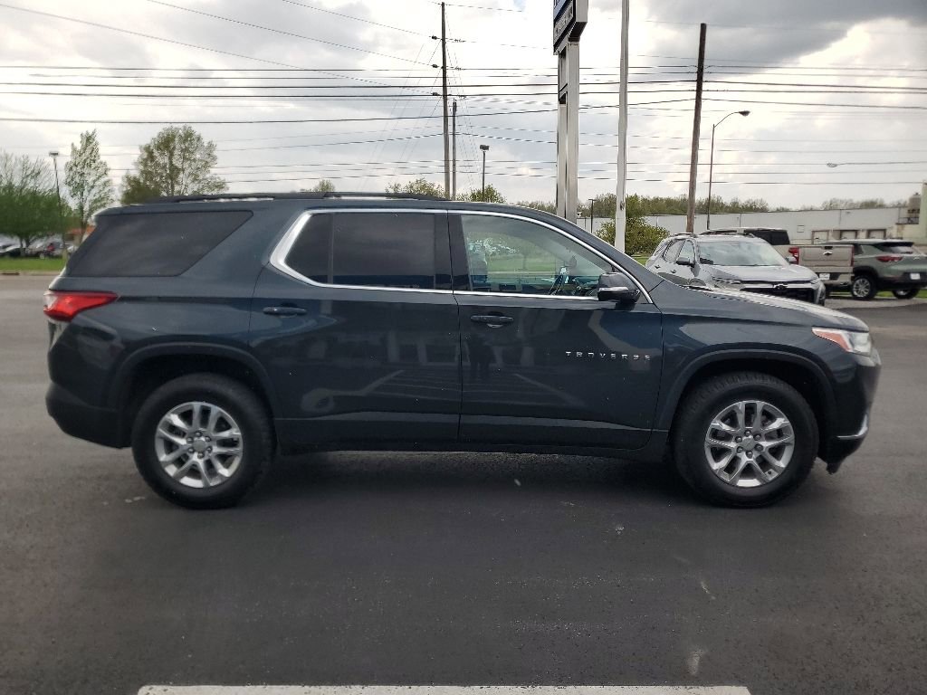 Used 2019 Chevrolet Traverse LT FWD image 4