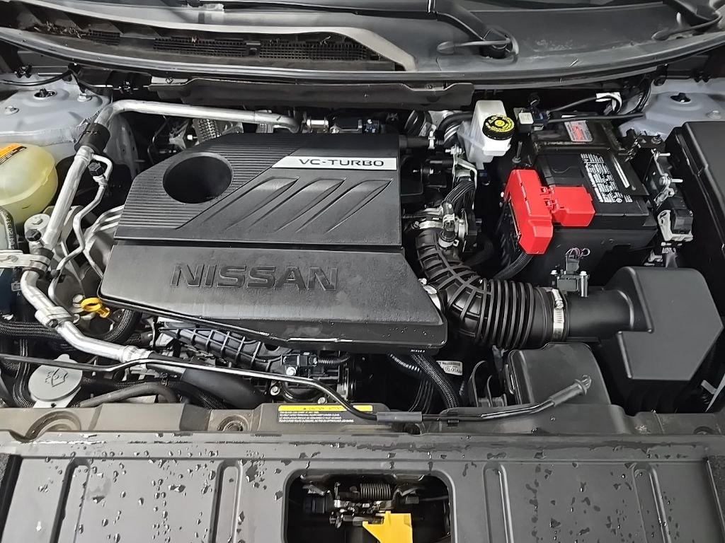 Used 2023 Nissan Rogue SL image 13