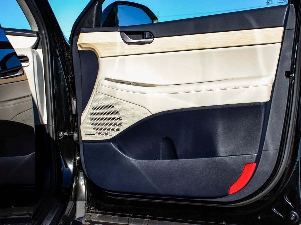 Used 2023 Hyundai Palisade Limited image 14