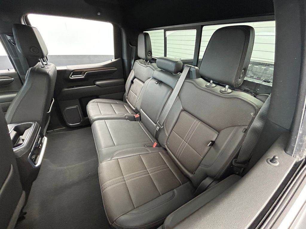 Used 2022 Chevrolet Silverado 1500 High Country image 42