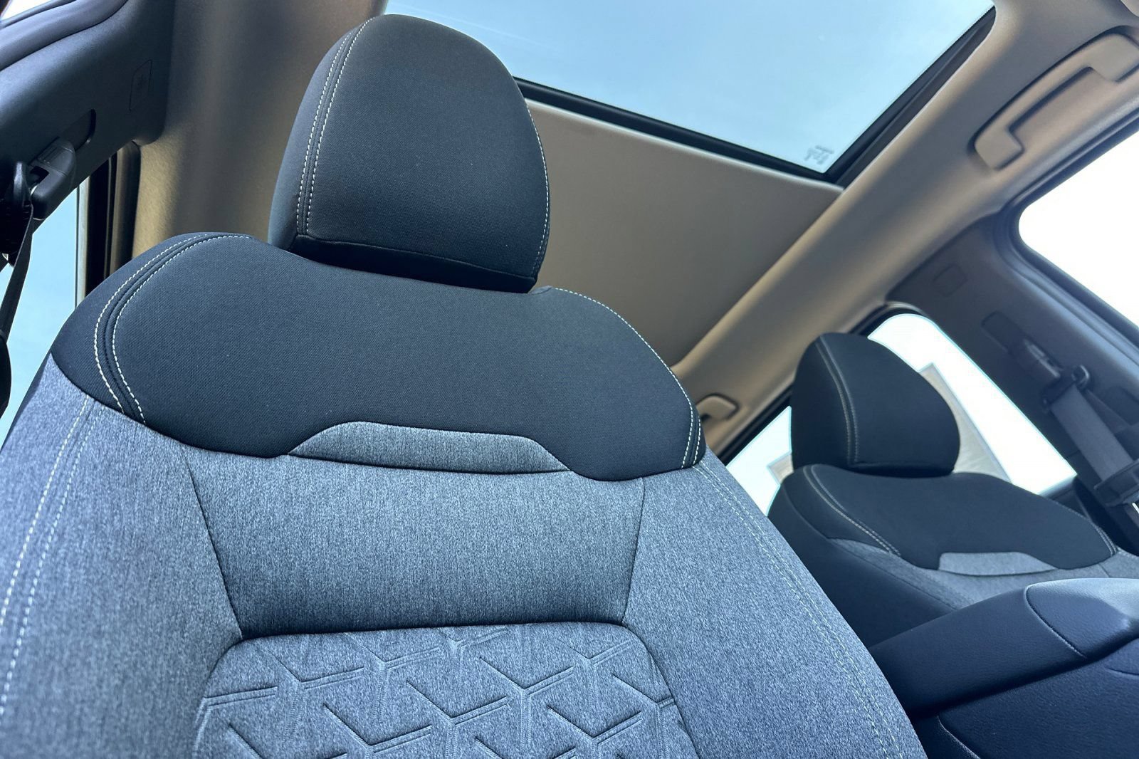 New 2026 Nissan Kicks SV w/ SV Premium Package FWD image 20