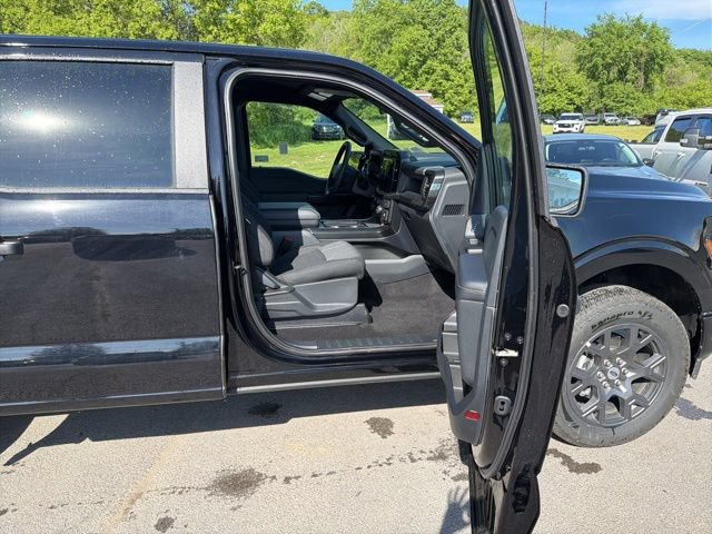 Used 2026 Ford F150 STX w/ Equipment Group 200A AWD/4WD image 32