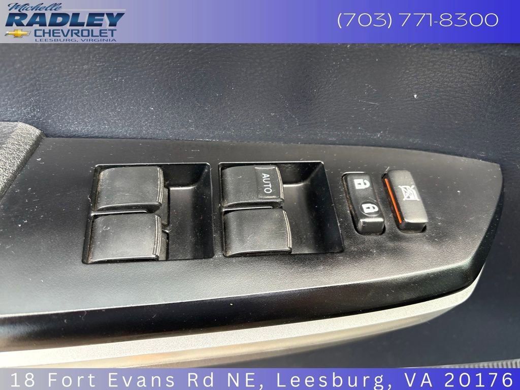 Used 2015 Toyota Tundra SR5 w/ TRD Off Road Package image 13