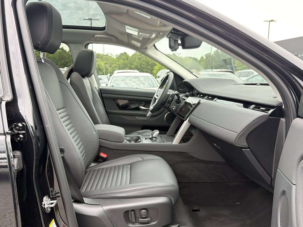 Used 2025 Land Rover Discovery Sport S AWD/4WD image 16