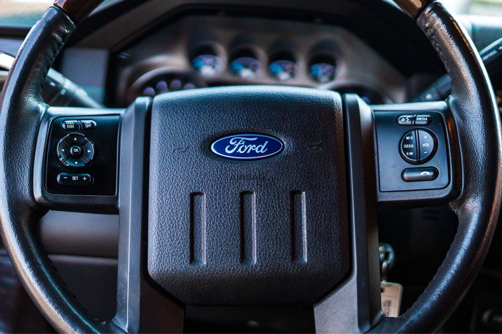 Used 2015 Ford F450 Platinum AWD/4WD image 14
