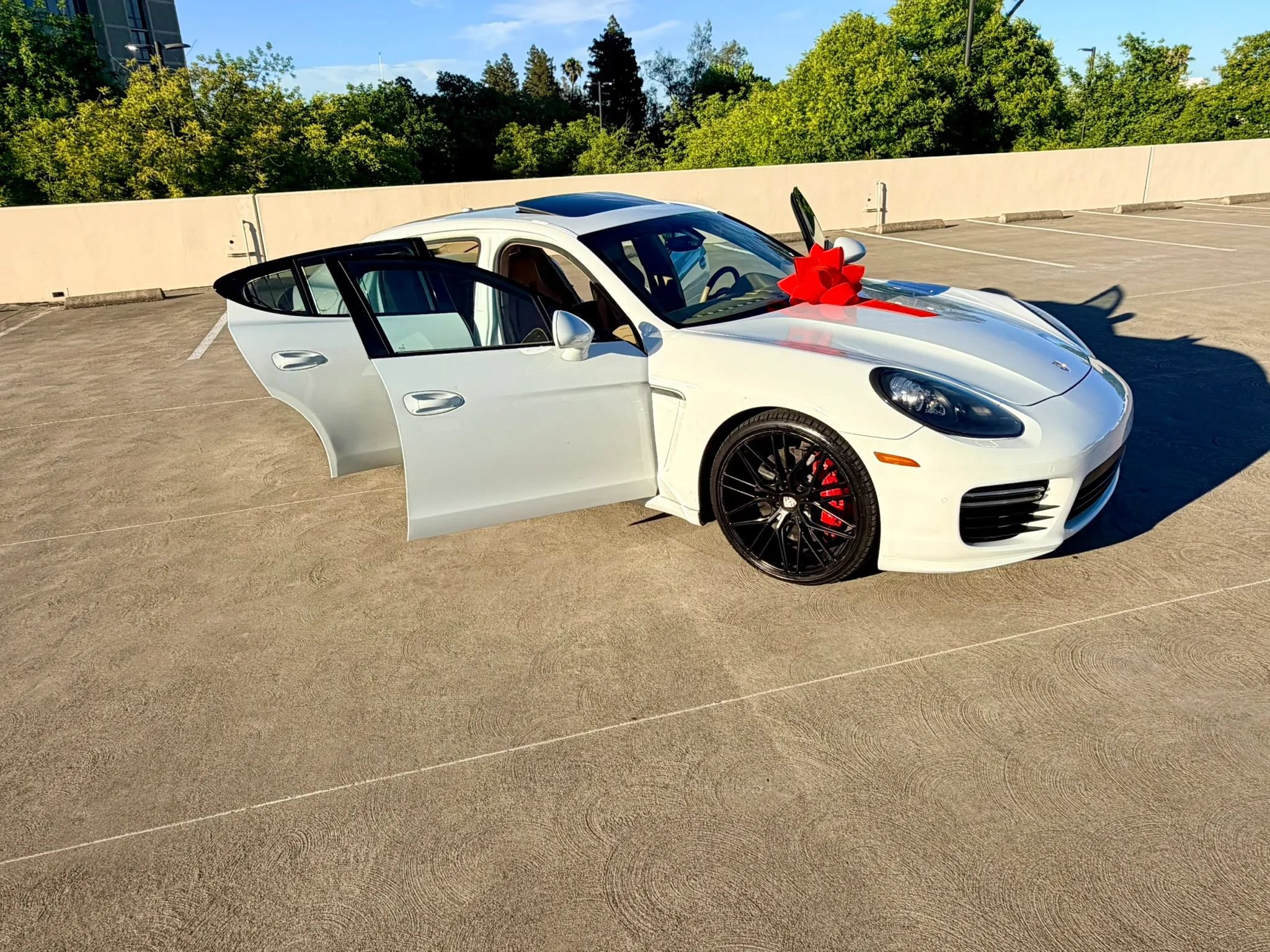 Used 2015 Porsche Panamera GTS AWD/4WD image 78