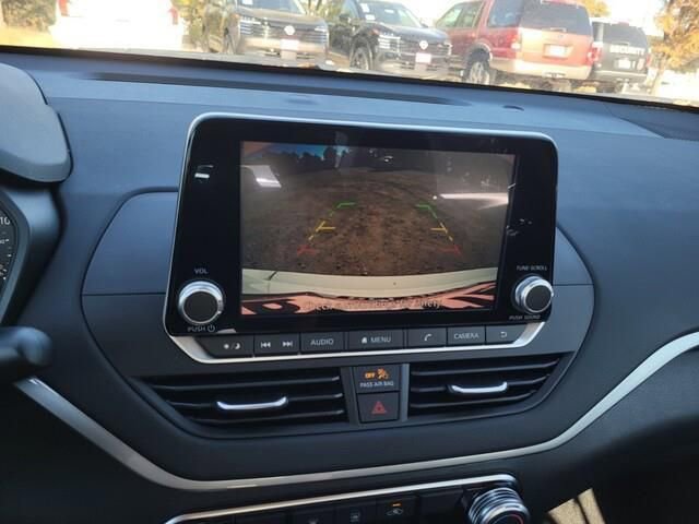 New 2025 Nissan Altima 2.5 S image 8