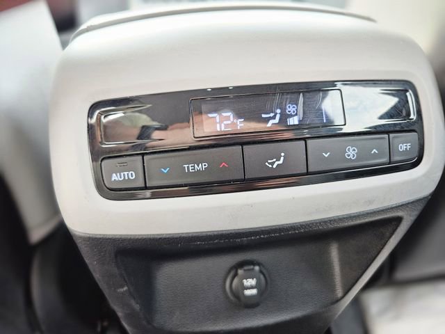Used 2025 Hyundai Palisade SEL image 28