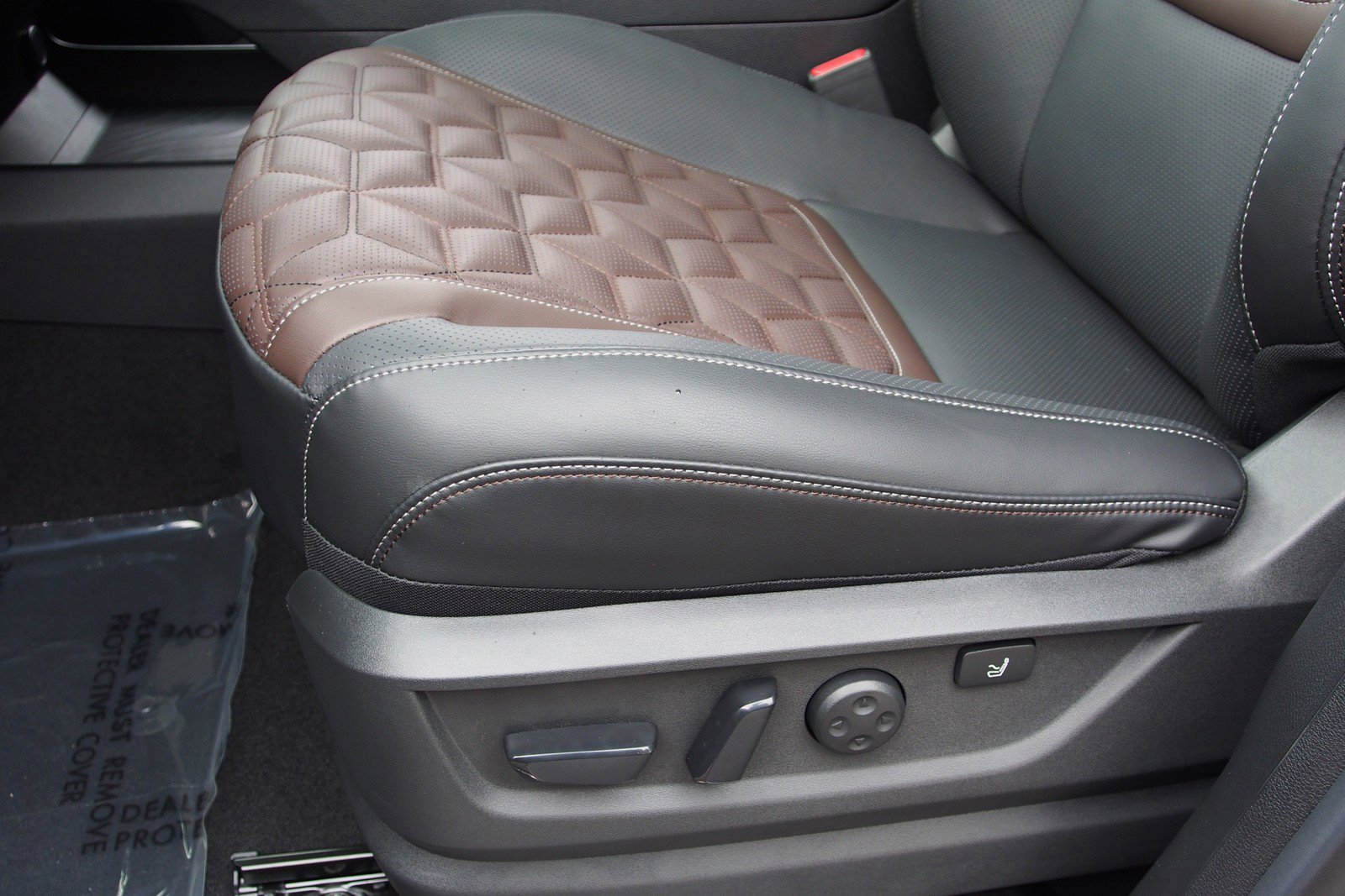 New 2026 Nissan Armada Platinum Reserve image 18