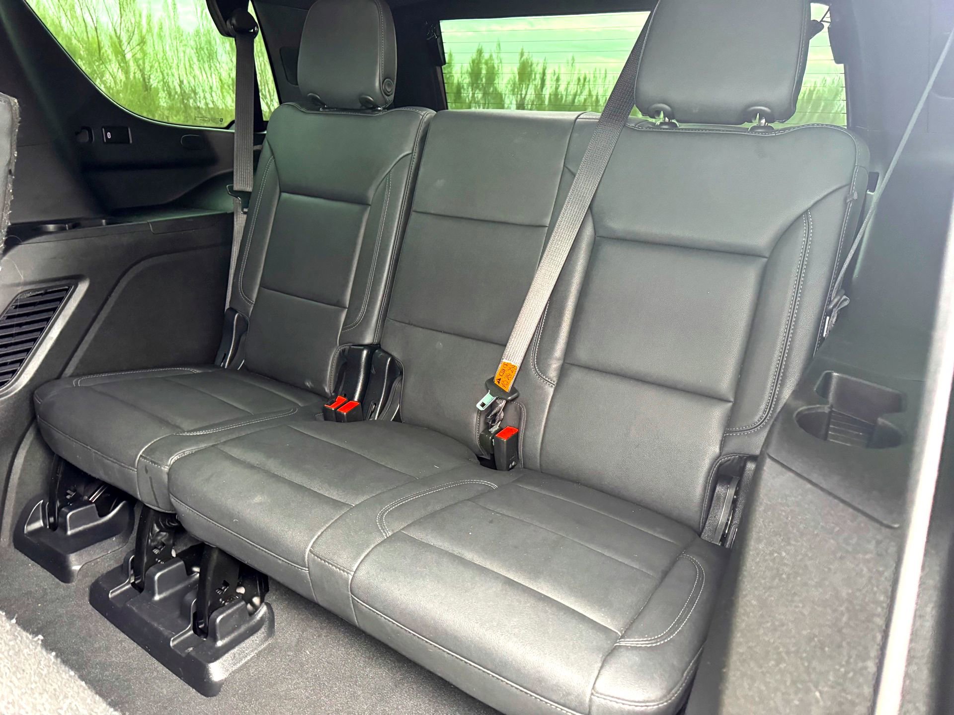 Used 2023 Chevrolet Tahoe LT w/ Luxury Package image 17