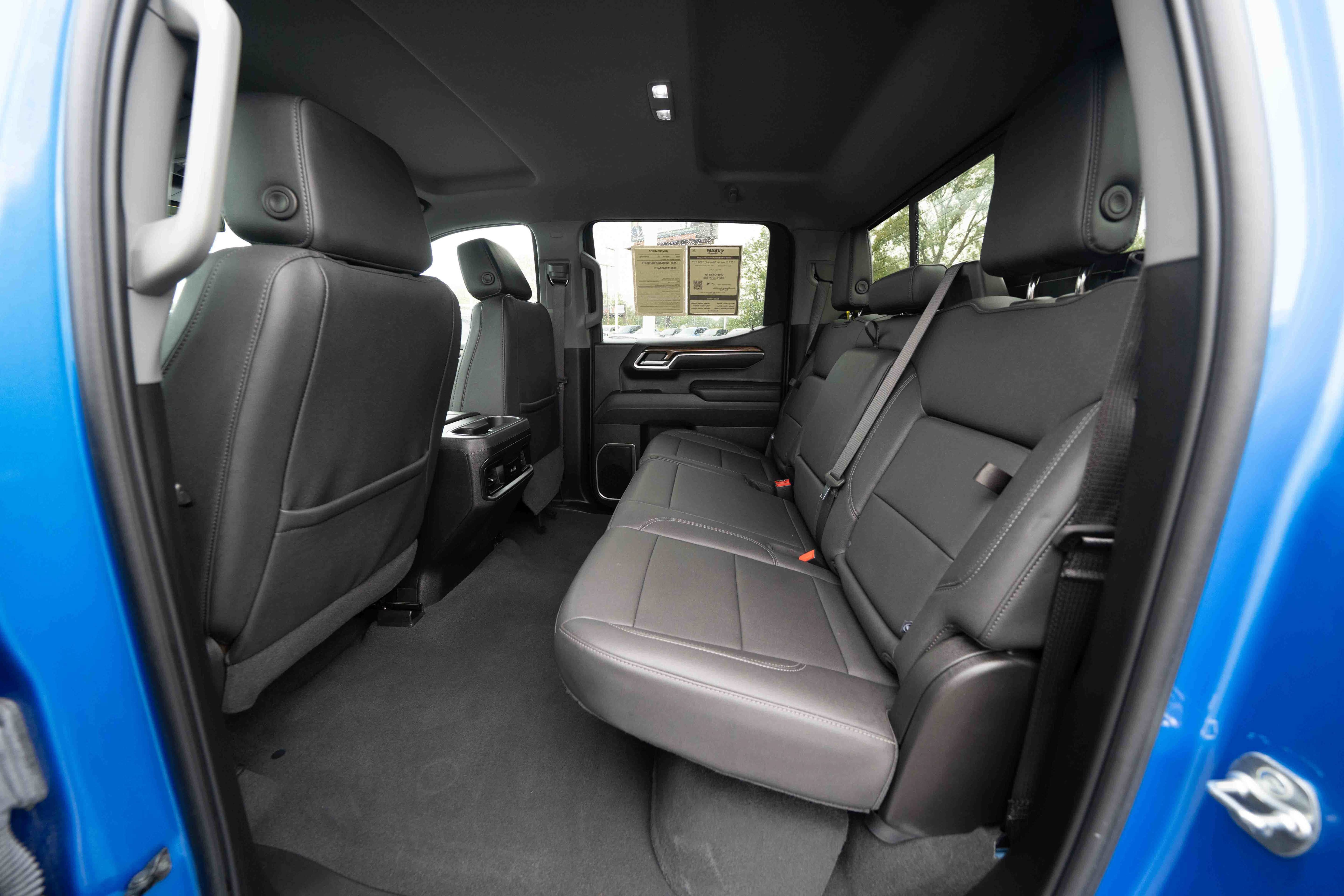 Used 2025 Chevrolet Silverado 1500 RST w/ Texas Edition Plus AWD/4WD image 22