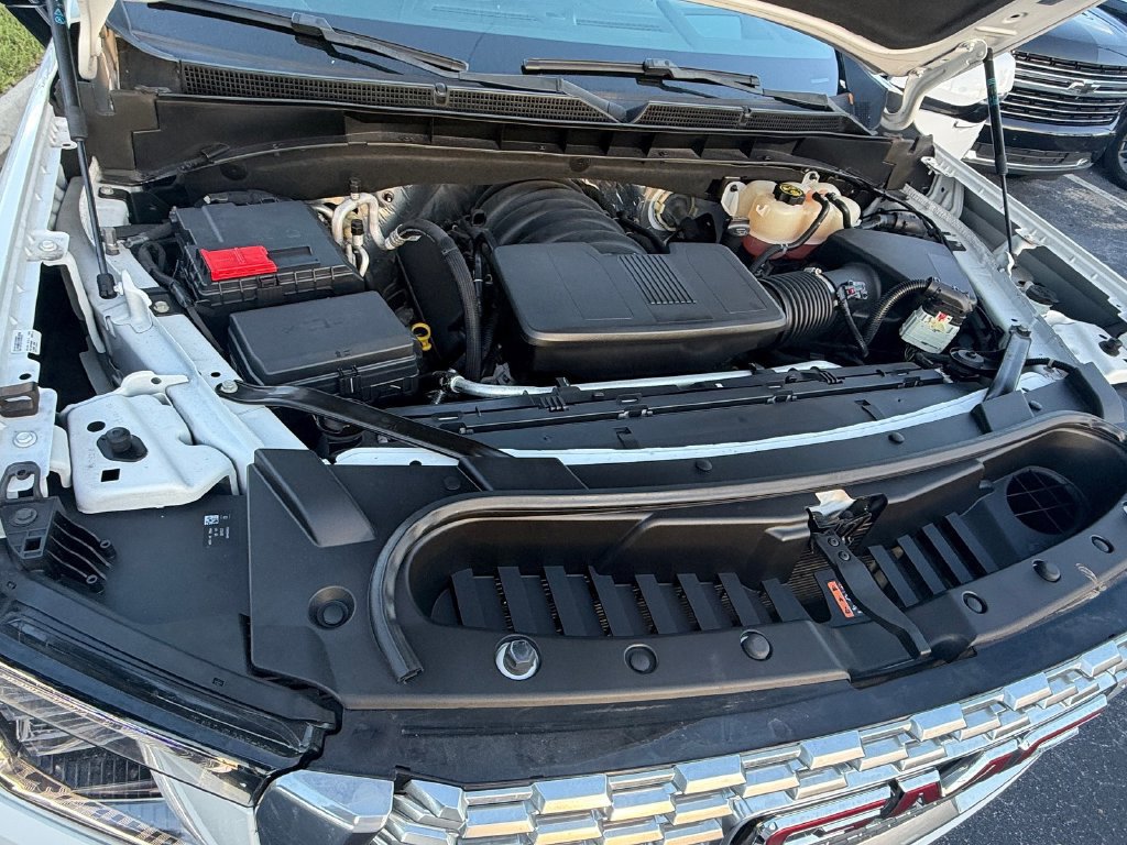 Used 2023 GMC Yukon Denali AWD/4WD image 22