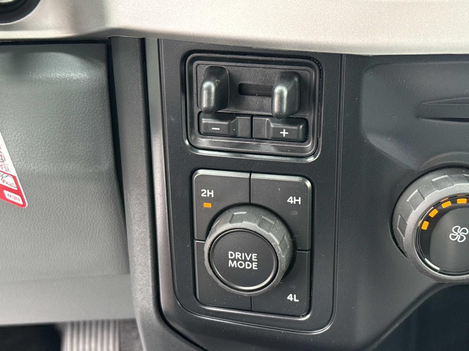 New 2026 Ford F250 XL AWD/4WD image 17