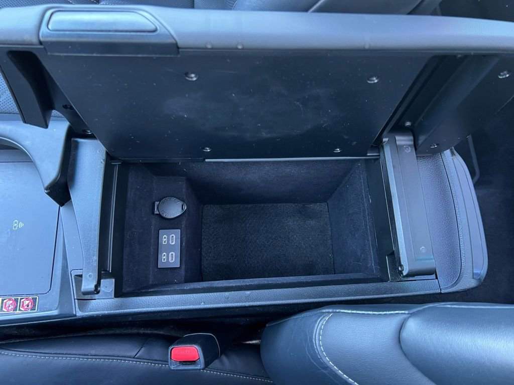 Used 2024 Lexus ES 350 Luxury w/ Accessory Package (Z2) image 17