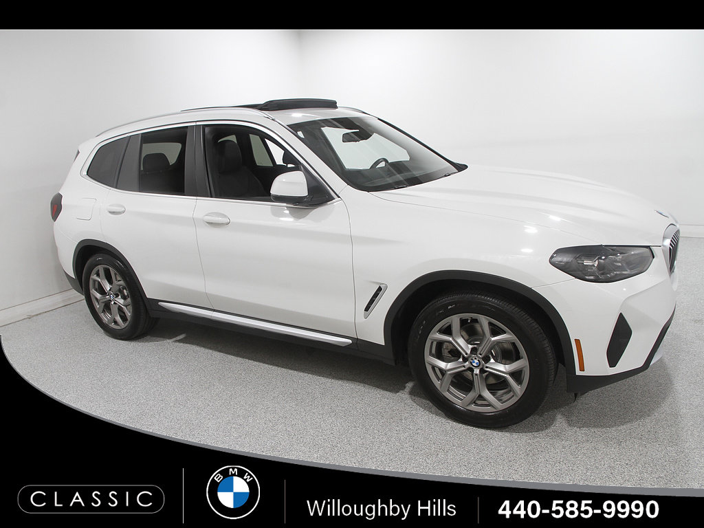 Used 2022 BMW X3 xDrive30i w/ Premium Package 2