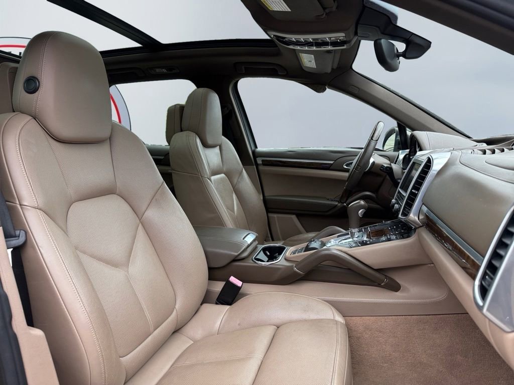 Used 2012 Porsche Cayenne S AWD/4WD image 29