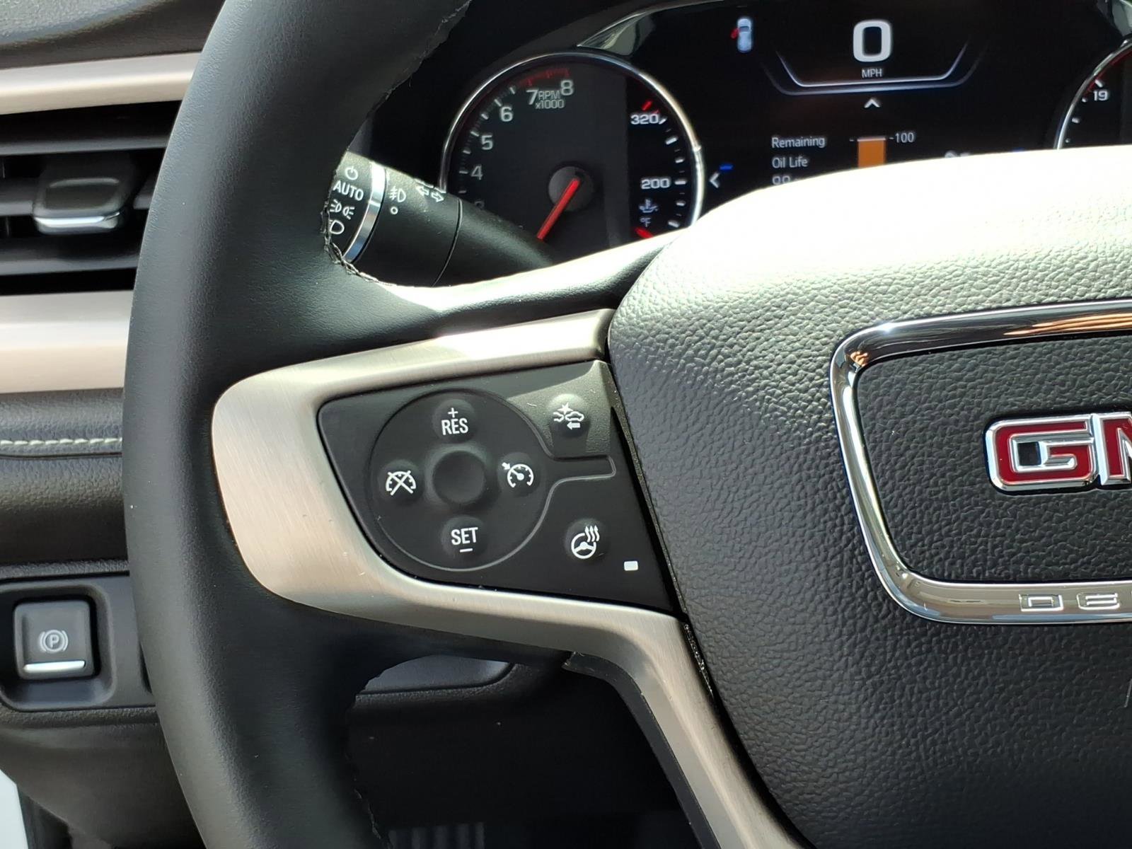 Certified 2023 GMC Acadia Denali w/ Denali Ultimate Package AWD/4WD image 21