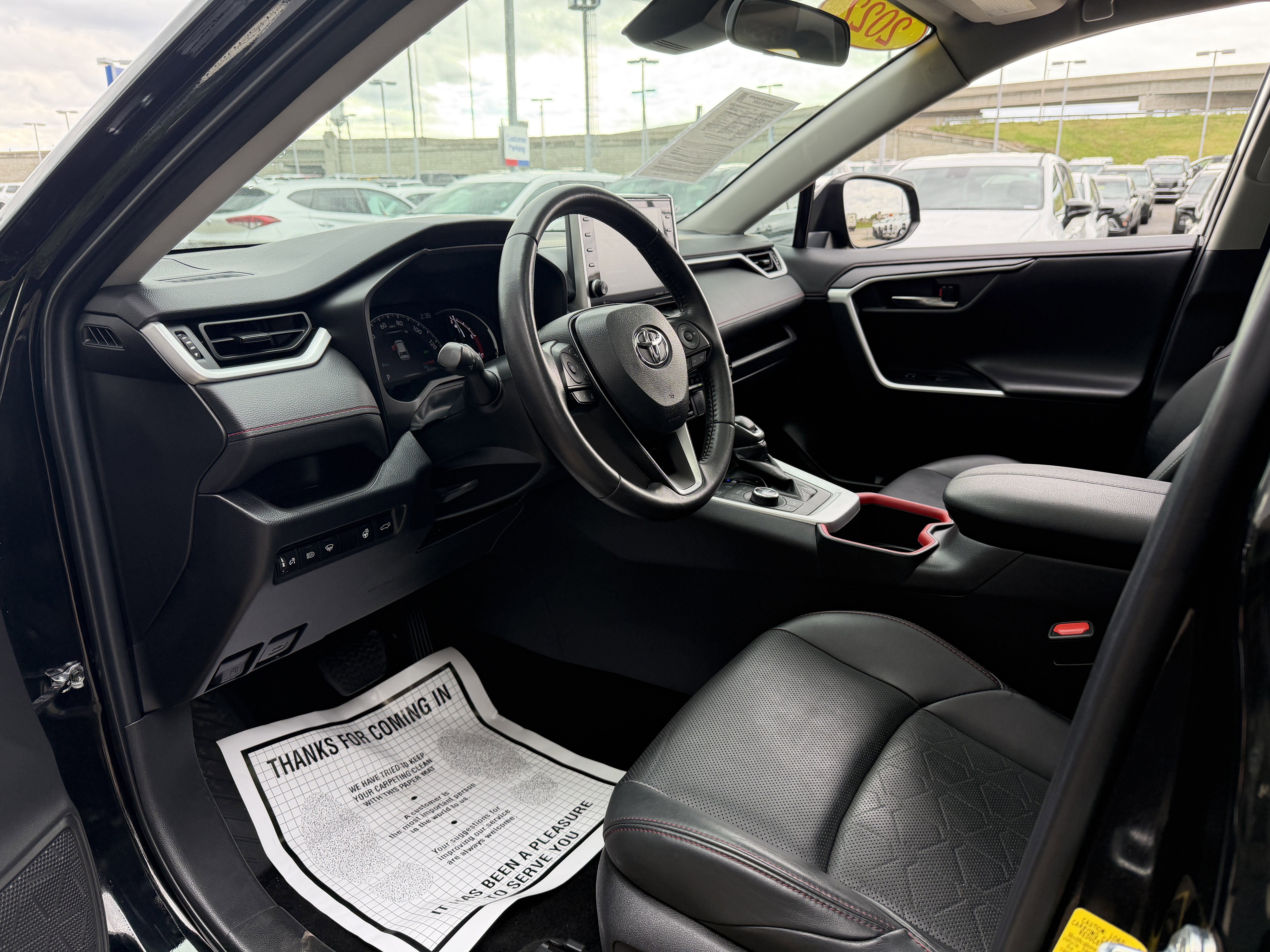 Used 2022 Toyota RAV4 TRD Off-Road image 28