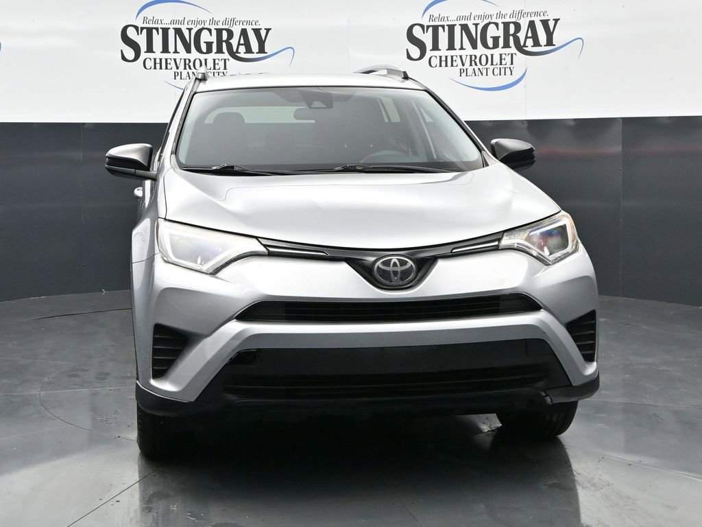 Used 2017 Toyota RAV4 LE image 2