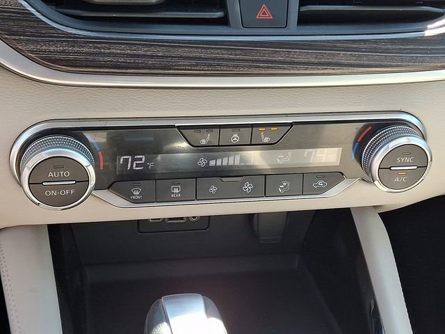 Used 2021 Nissan Altima 2.5 SL AWD/4WD image 17