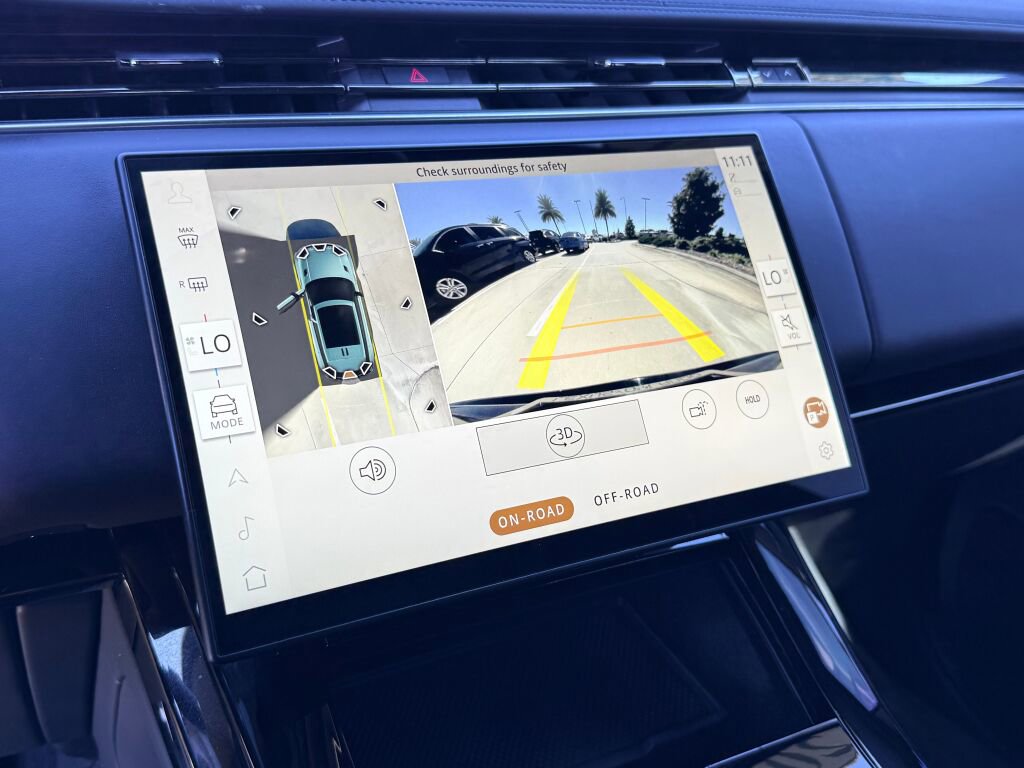 Used 2024 Land Rover Range Rover Sport Dynamic SE image 23