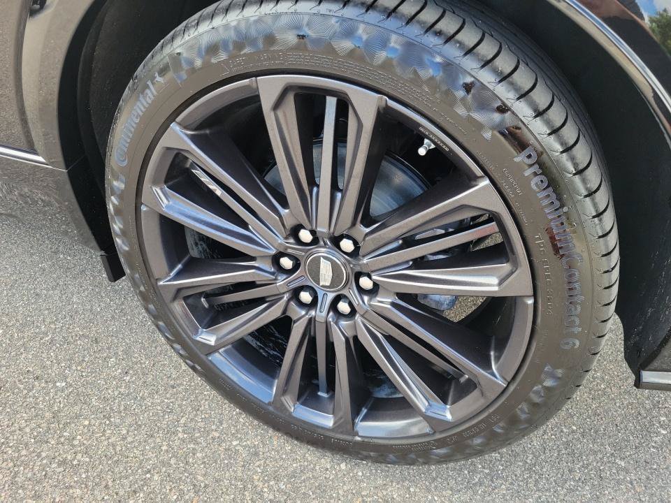 Certified 2026 Cadillac Lyriq V AWD/4WD image 22