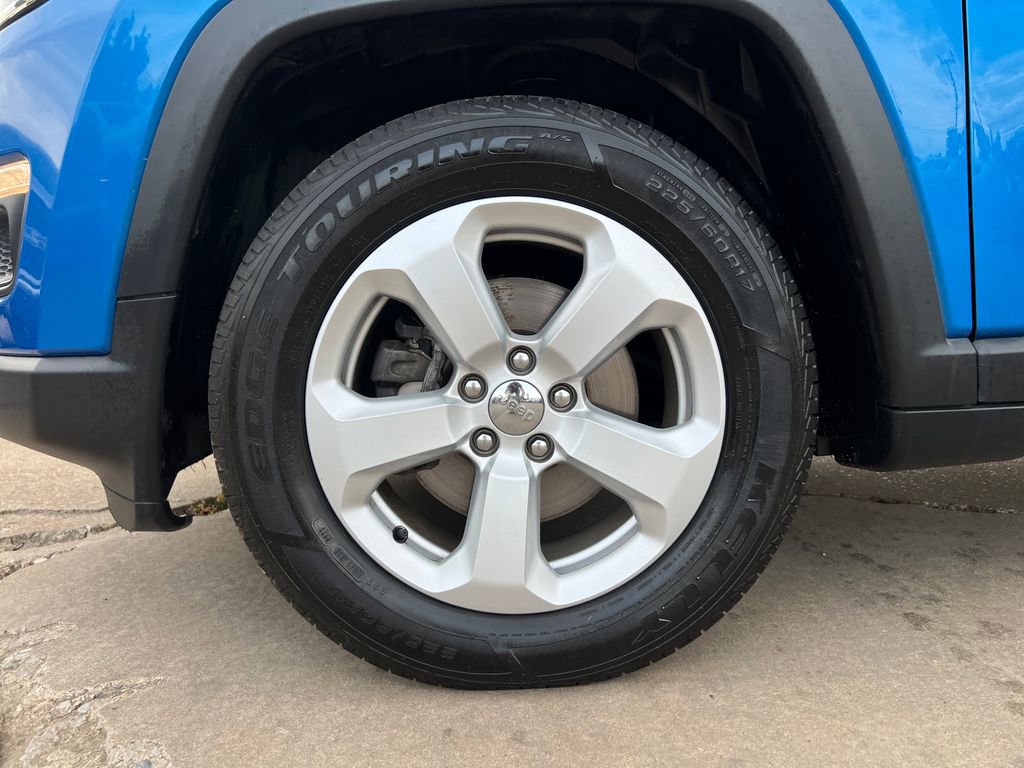 Used 2020 Jeep Compass Latitude w/ Popular Equipment Group image 23