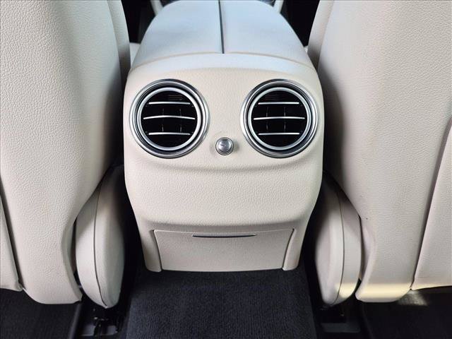 Used 2018 Mercedes-Benz E 300 image 18