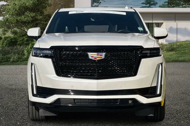 Certified 2023 Cadillac Escalade ESV Sport Platinum image 9