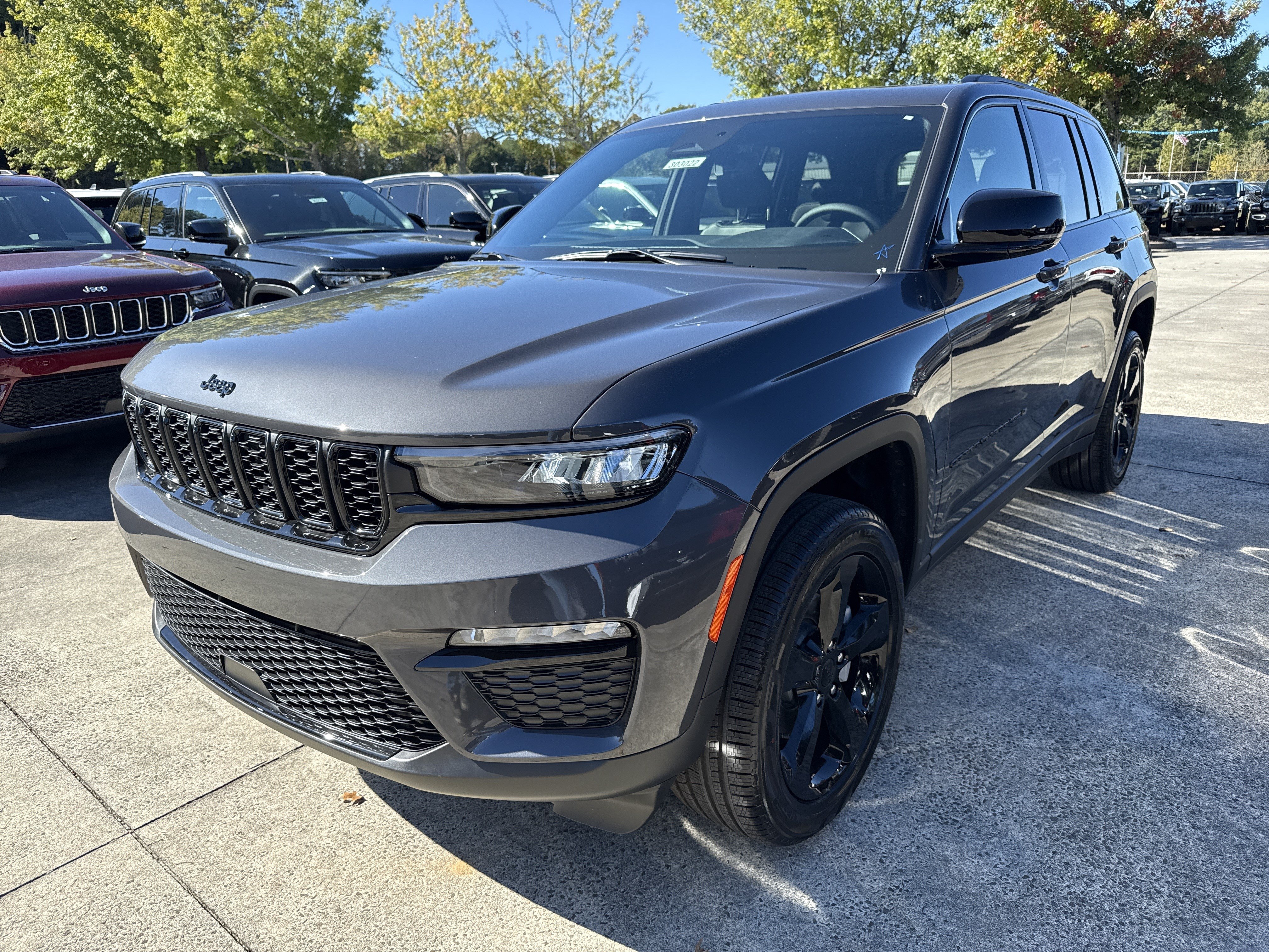 New 2025 Jeep Grand Cherokee Limited w/ Black Appearance Package RWD image 3