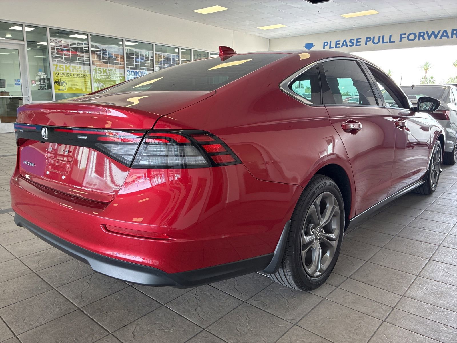 Used 2024 Honda Accord EX image 5