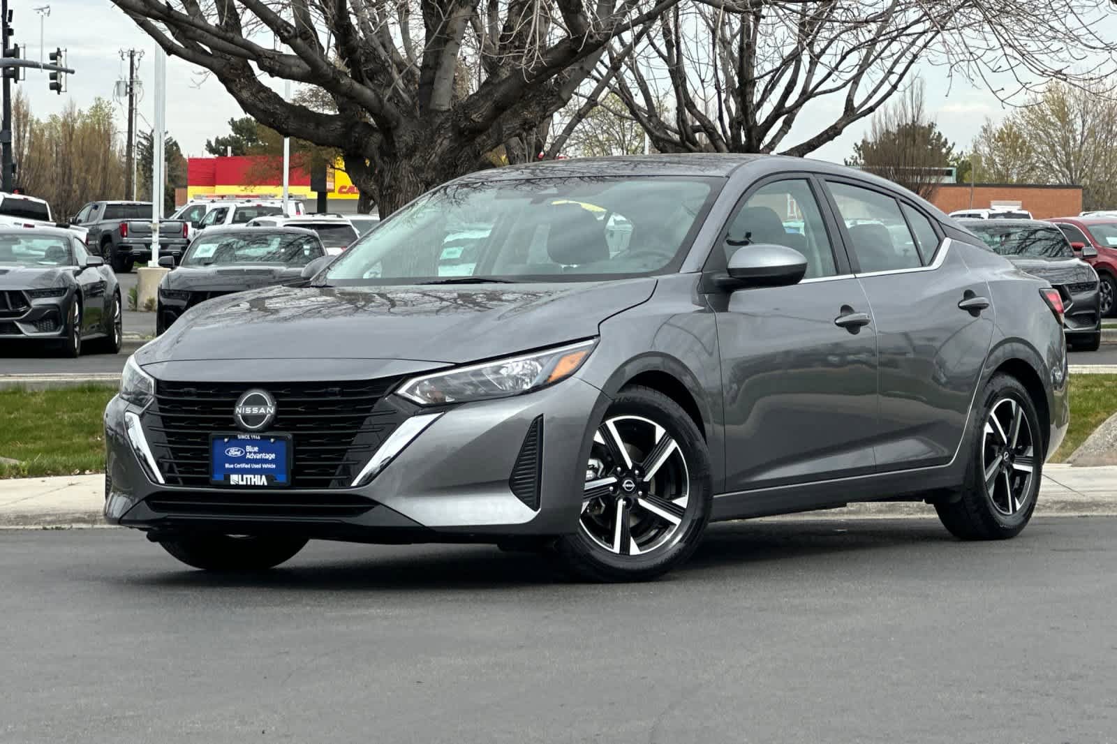 Used 2024 Nissan Sentra SV image 1