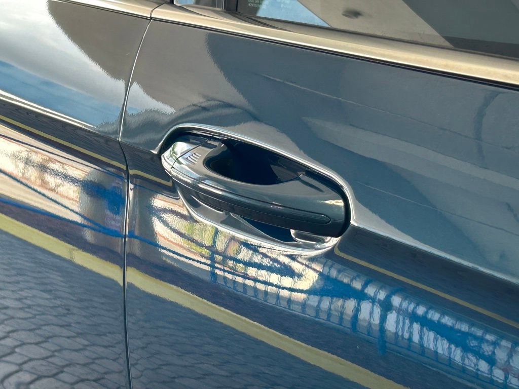 Used 2020 Ford Edge SEL w/ Cold Weather Package FWD image 18