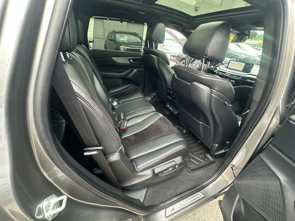 Used 2023 Acura MDX A-Spec AWD/4WD image 35