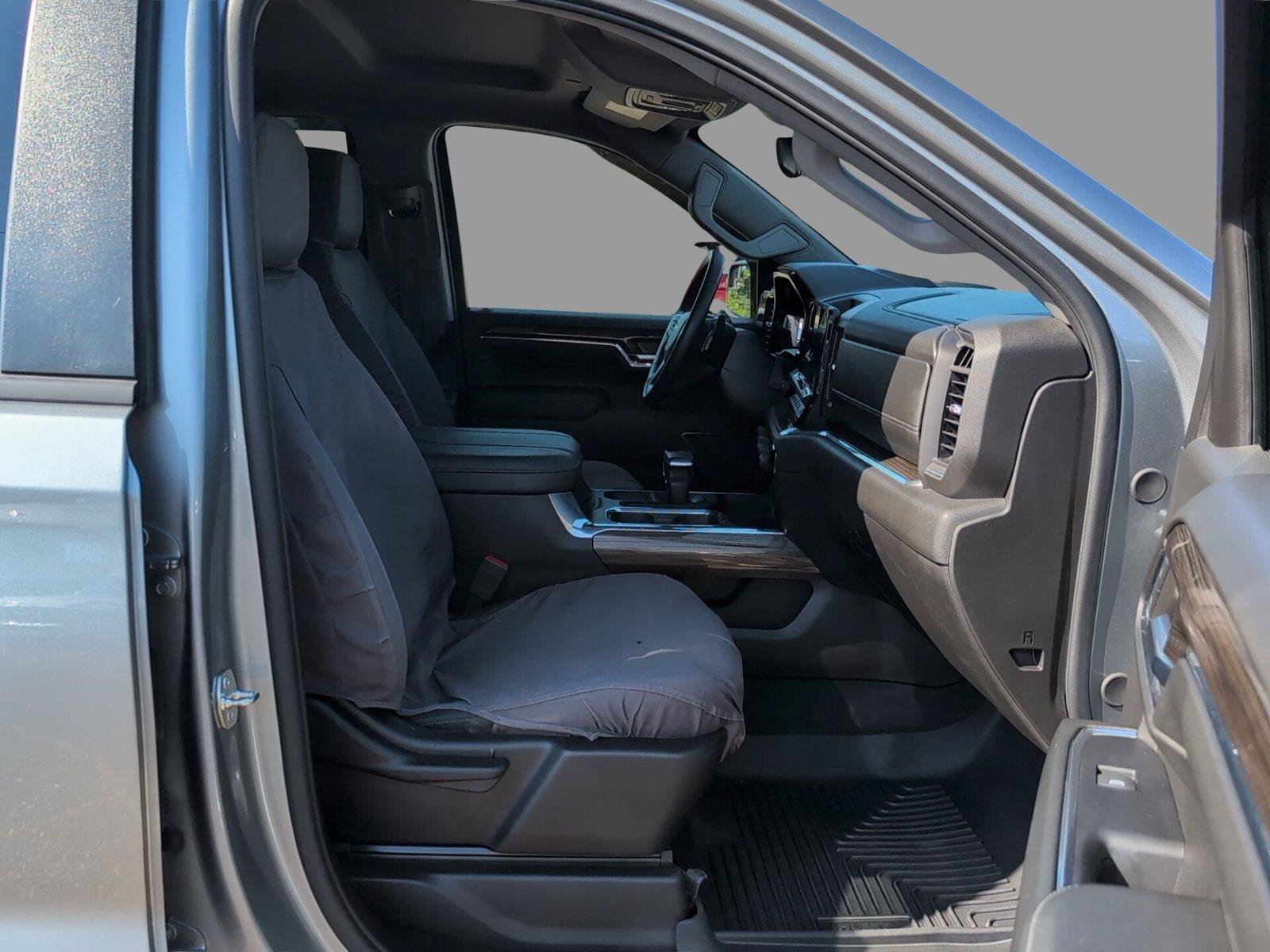 Used 2024 Chevrolet Silverado 1500 LT w/ Leather Package RWD image 17