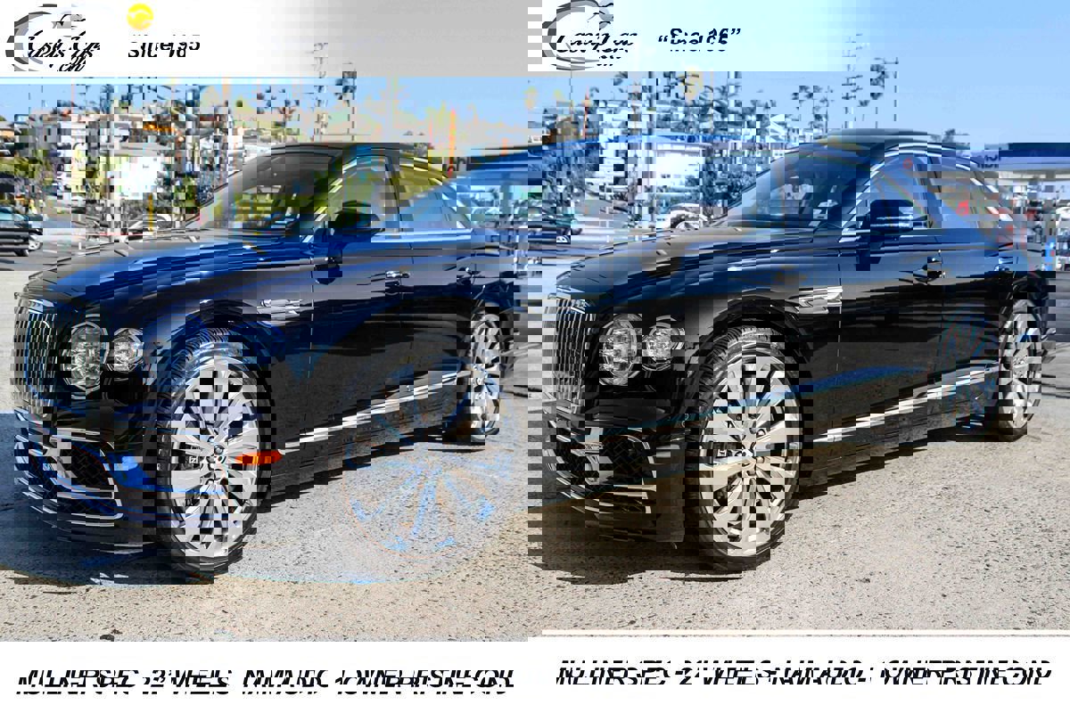 Used 2022 Bentley Flying Spur V8