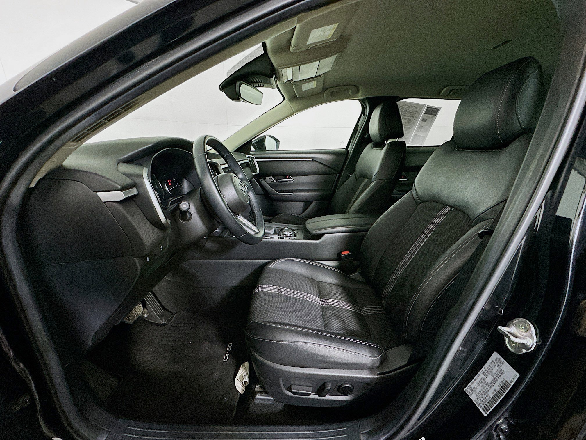 Used 2025 MAZDA CX-50 AWD 2.5 S w/ Preferred Package image 13