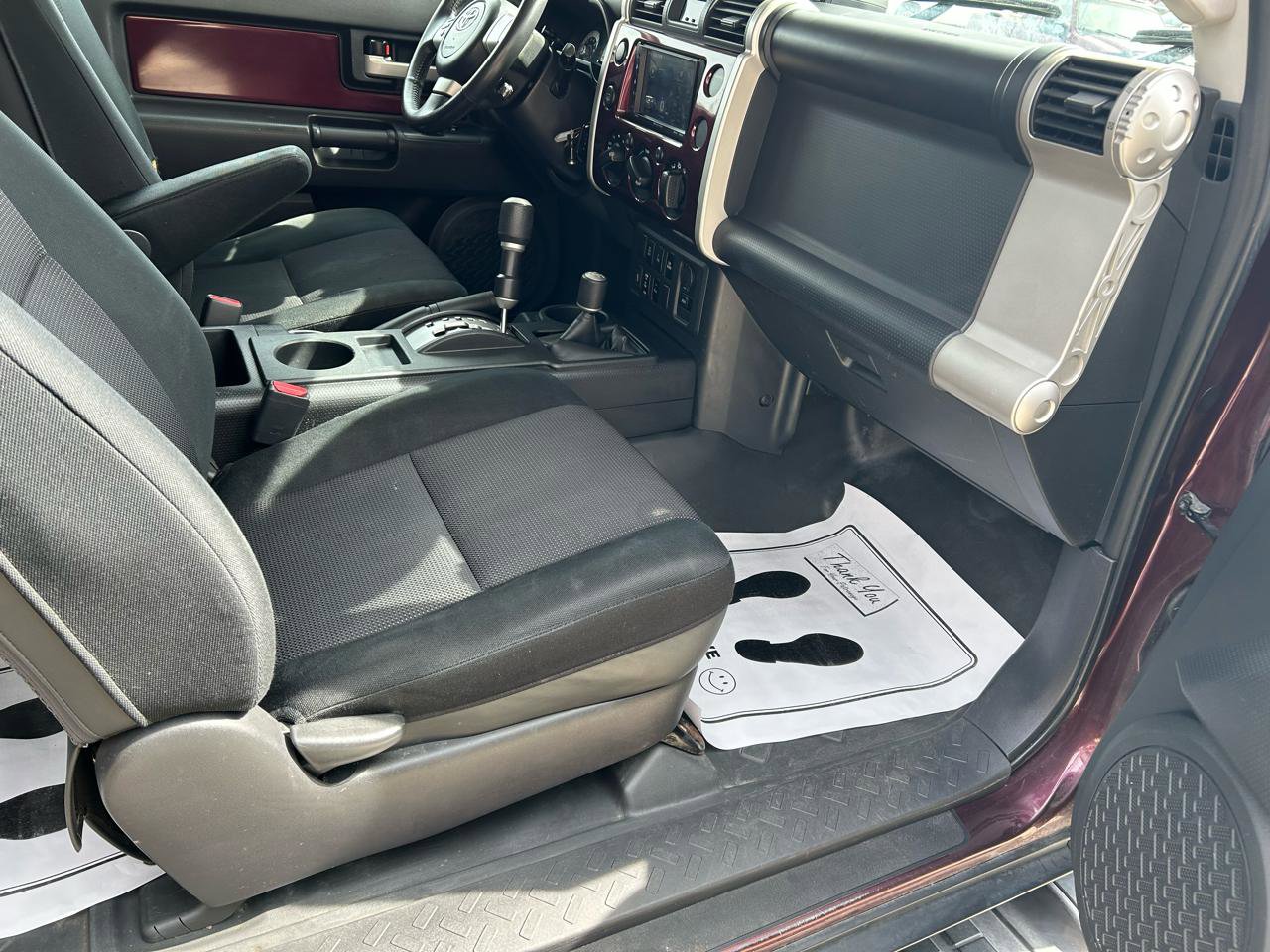 Used 2007 Toyota FJ Cruiser 4WD image 13