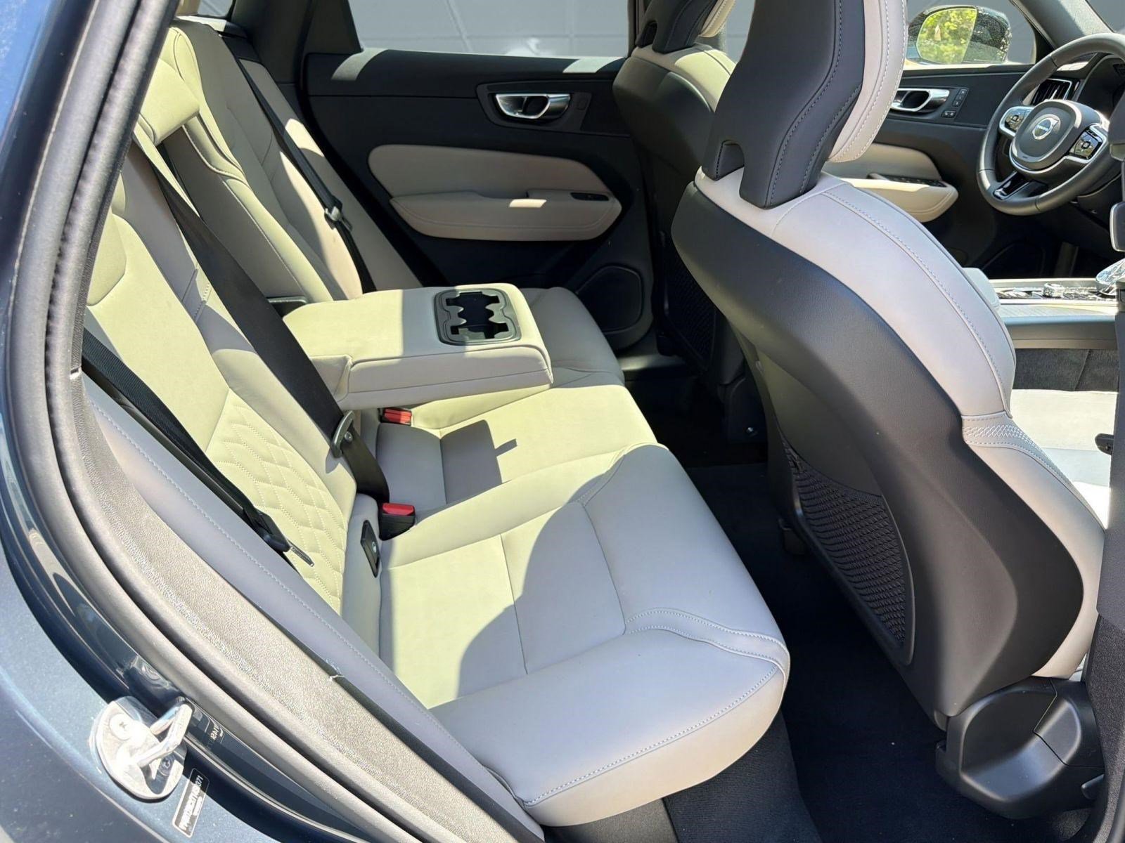 New 2026 Volvo XC60 B5 Plus w/ Climate Package AWD/4WD image 29