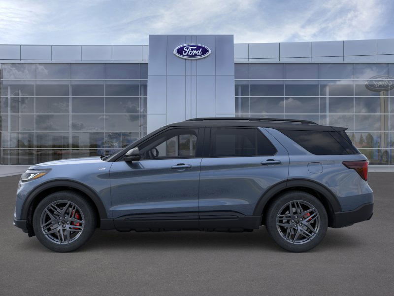 New 2025 Ford Explorer ST-Line image 3