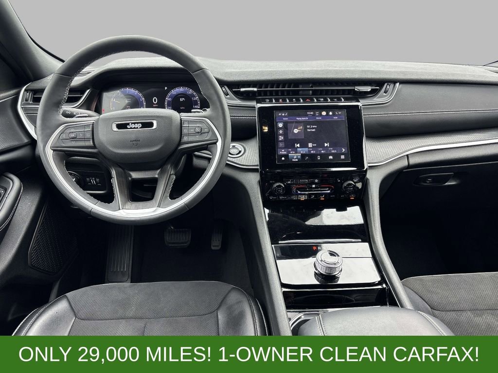 Used 2023 Jeep Grand Cherokee Altitude AWD/4WD image 6